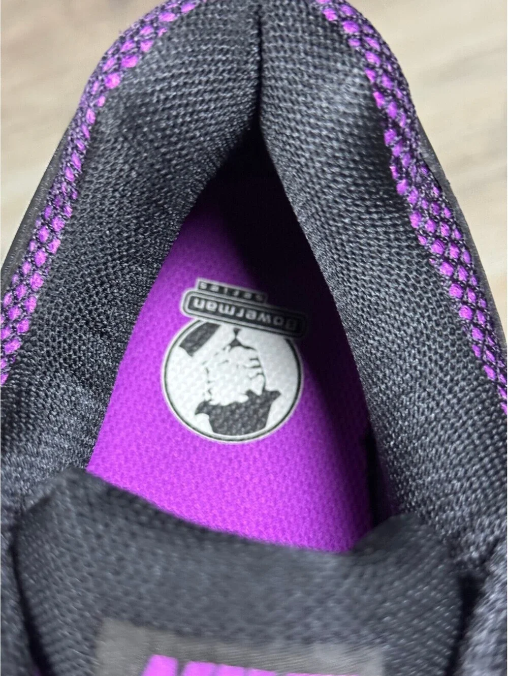 Size 11 - Nike Zoom Vomero 5 Black Vivid Purple